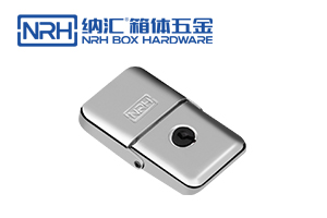 工具箱廂扣的厚度是多少？